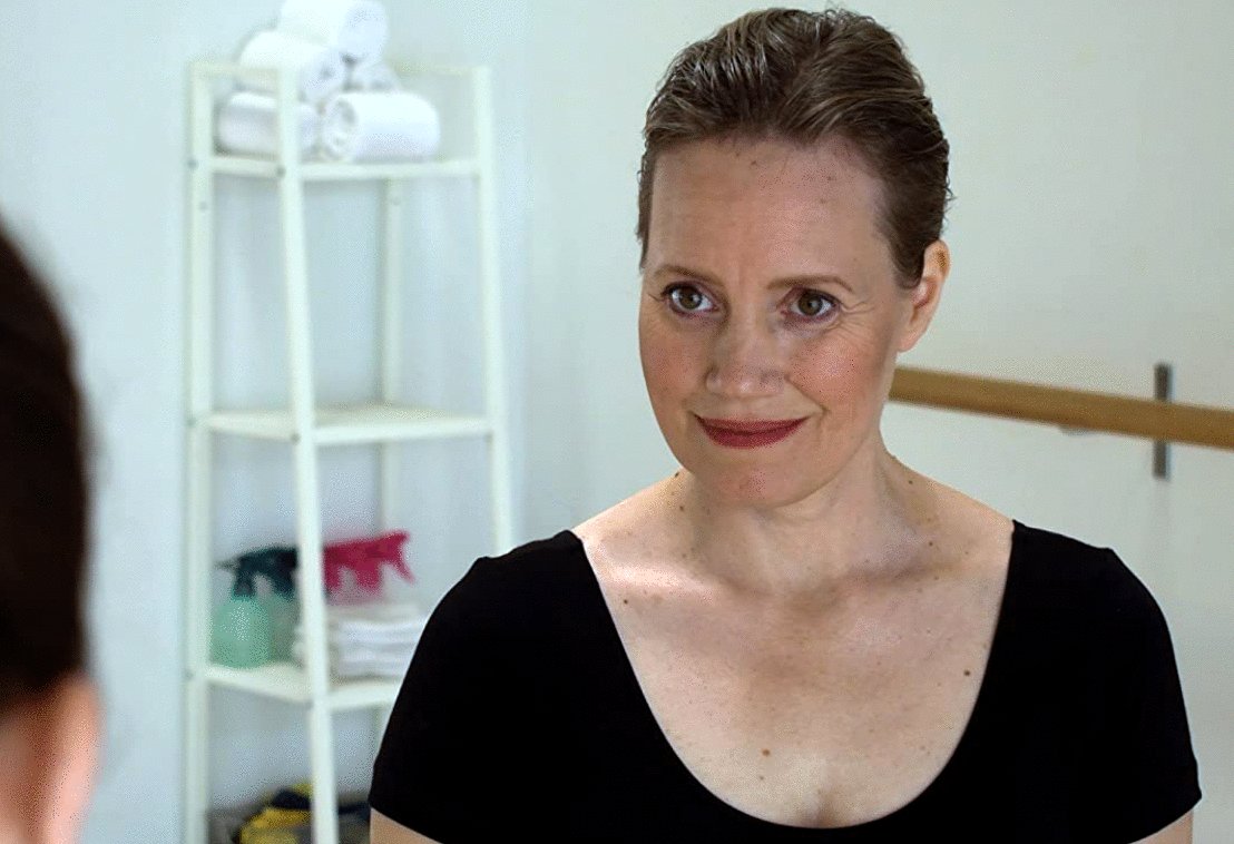 Photo from the movie Girls' Night in