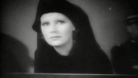 Photo from the movie The Kiss