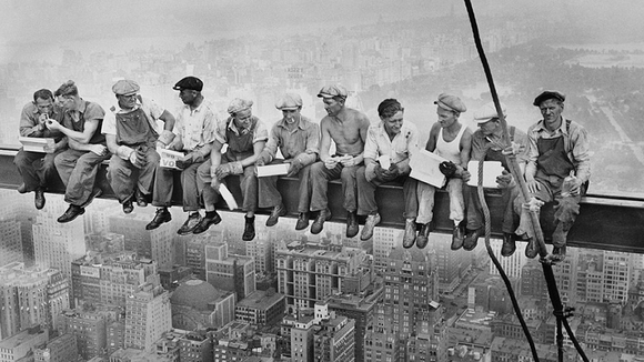 Photo from the movie Men at Lunch