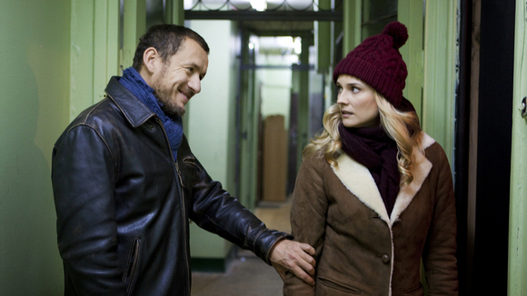 Photo from the movie A Perfect Plan