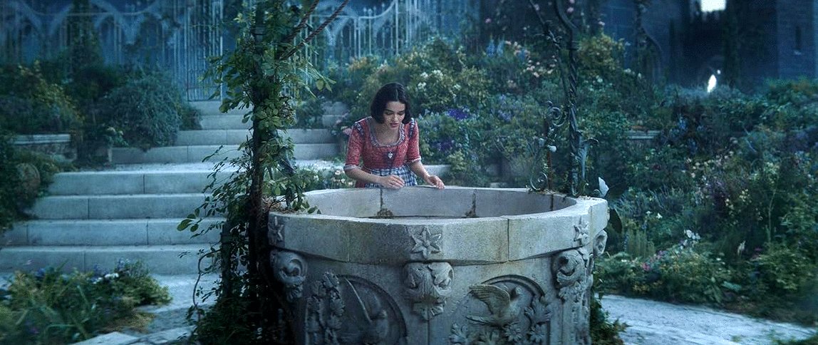 Photo from the movie Snow White