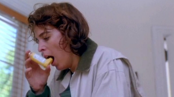 Photo from the movie The Hand That Rocks the Cradle