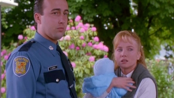 Photo from the movie The Hand That Rocks the Cradle