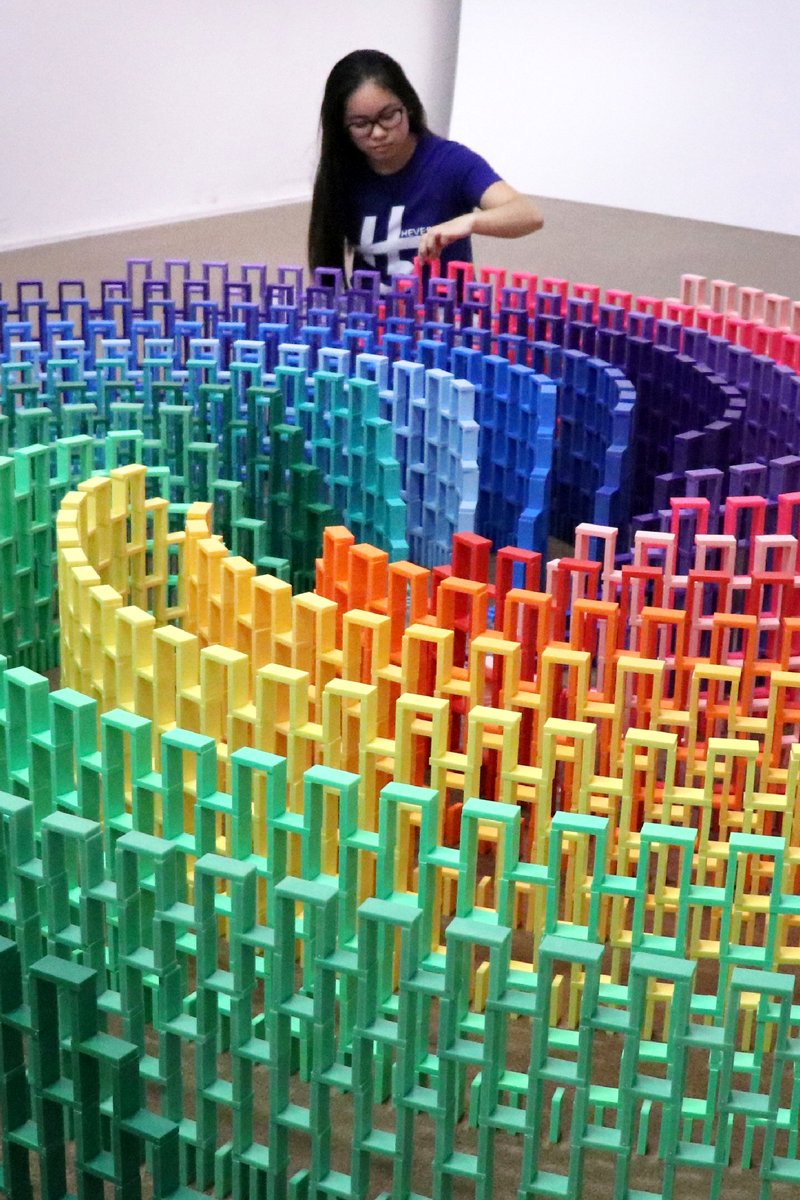 Photo from the movie Lily Topples the World