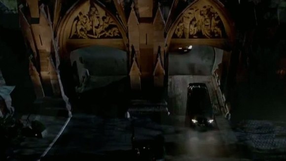 Photo from the movie A Walk Among the Tombstones