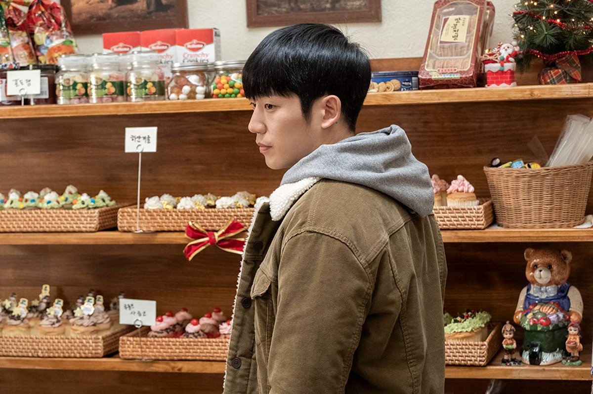 Photo from the movie Tune in for Love