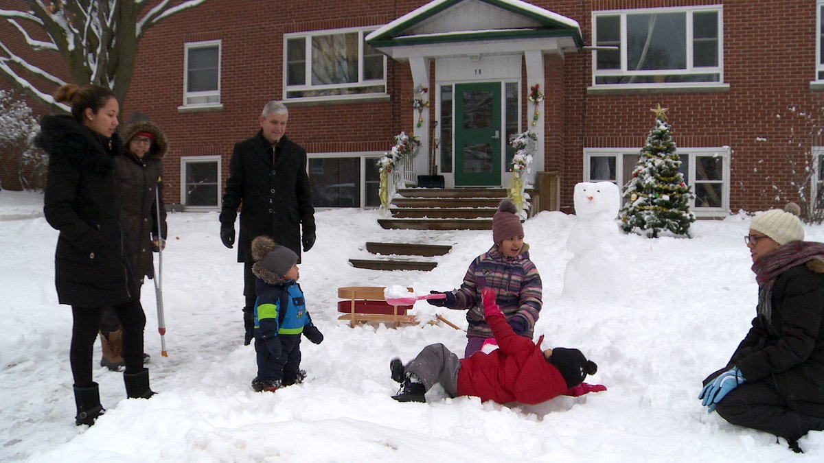 Photo from the movie La coop de ma mère