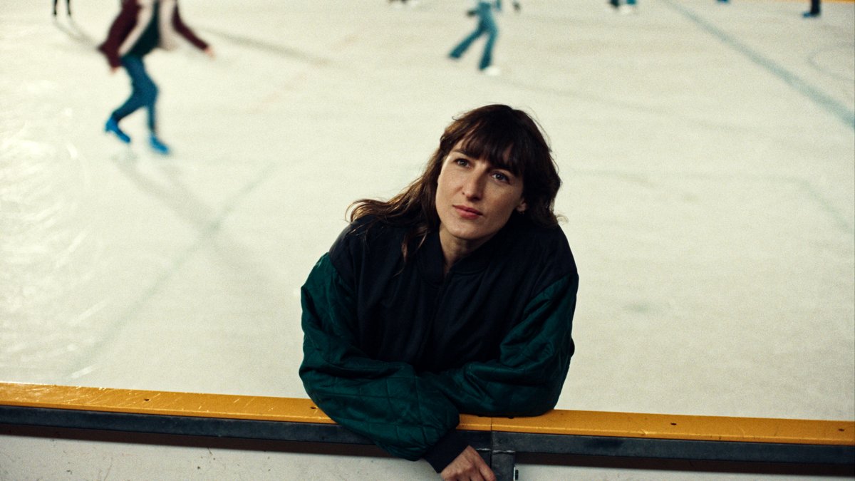 Photo from the movie Leave One Day (2025)