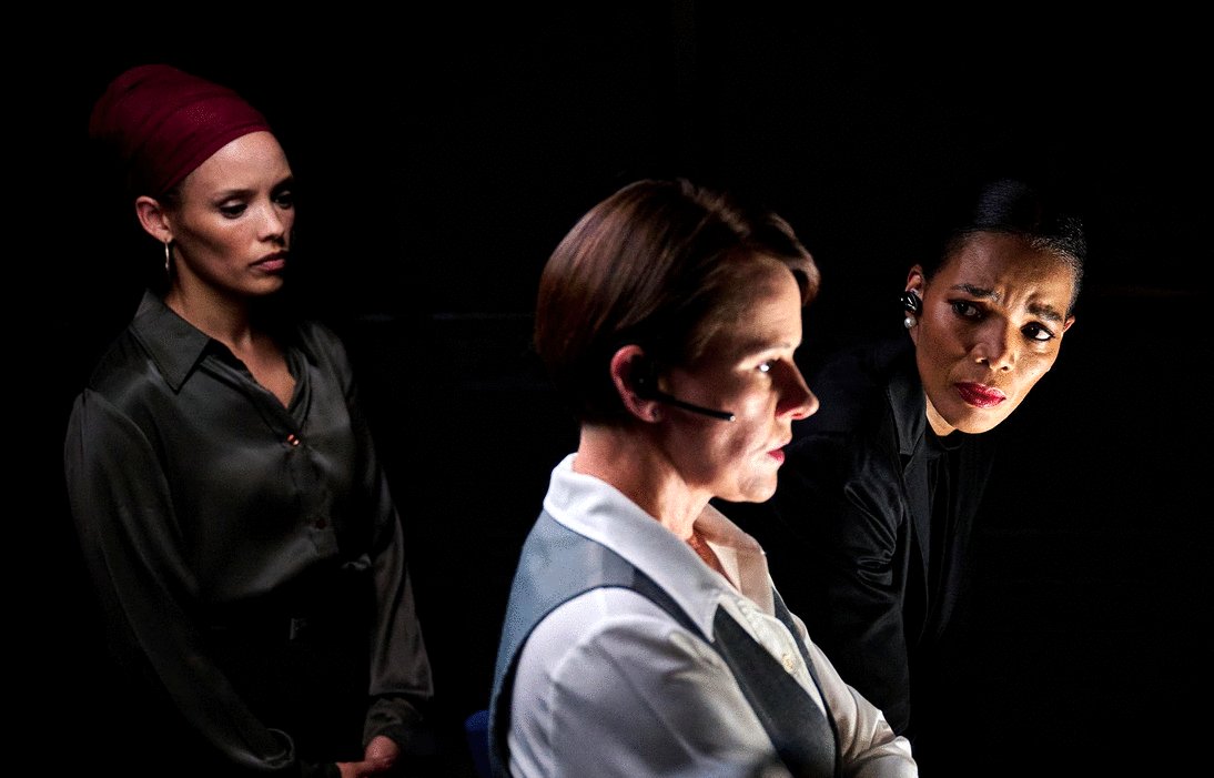 Photo from the movie Heart of the Hunter