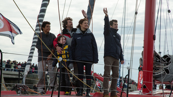 Photo from the movie Turning Tide