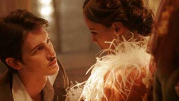 Photo from the movie Dark Streets