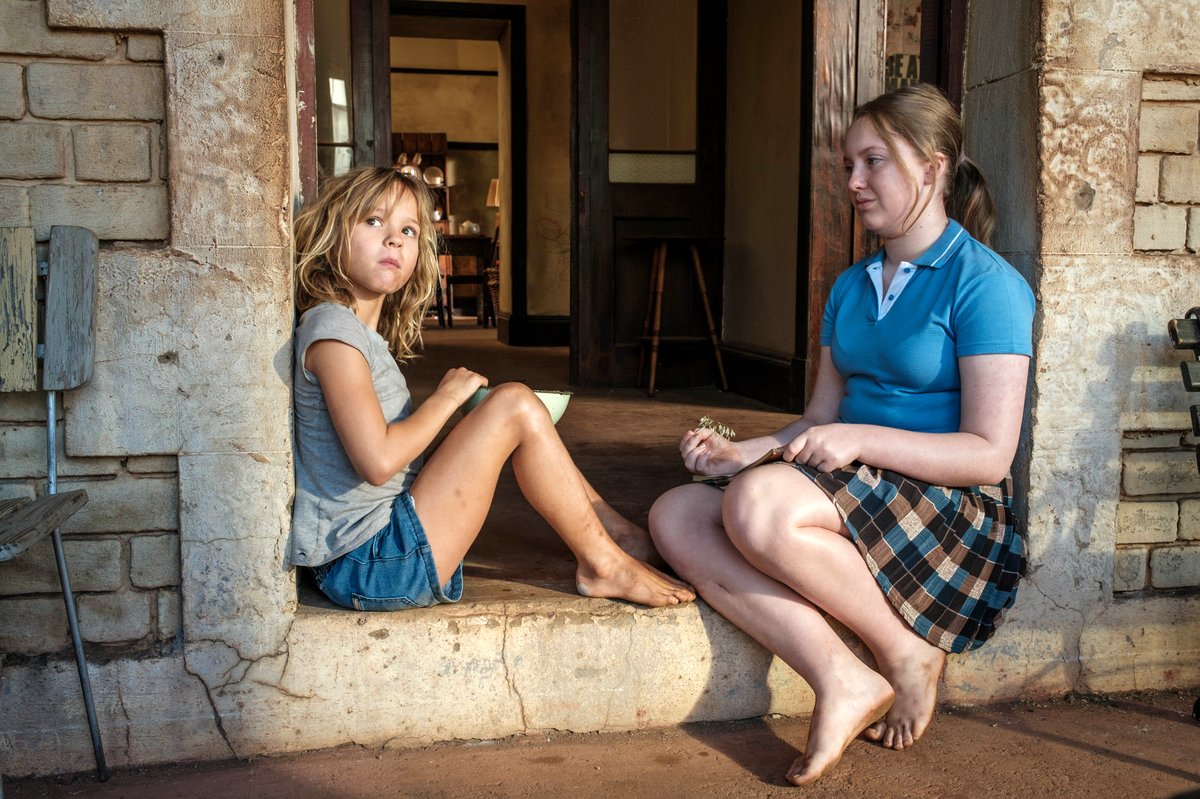 Photo from the movie Don't Let's Go to the Dogs Tonight