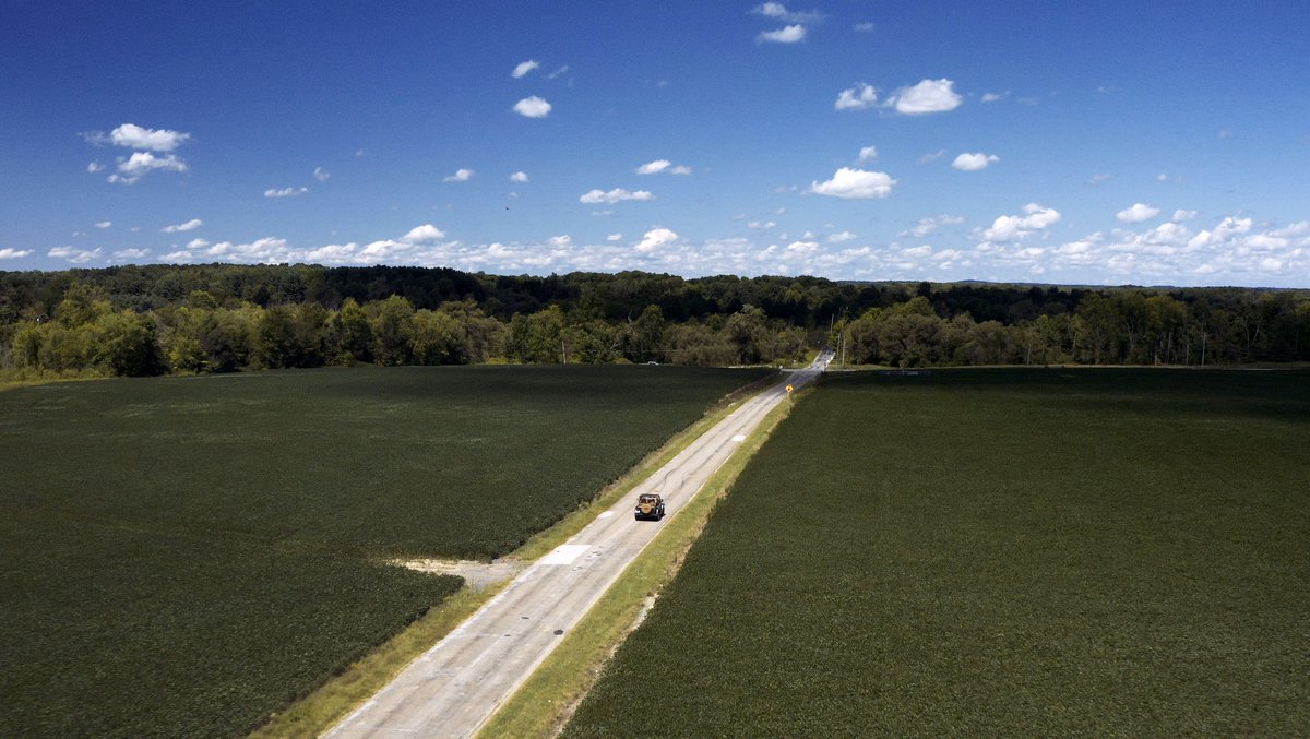 Photo from the movie The Other Side of Darkness