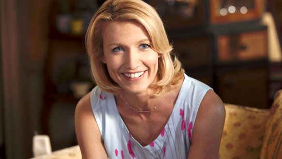 Photo from the movie Back to Mom's