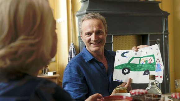 Photo from the movie Back to Mom's