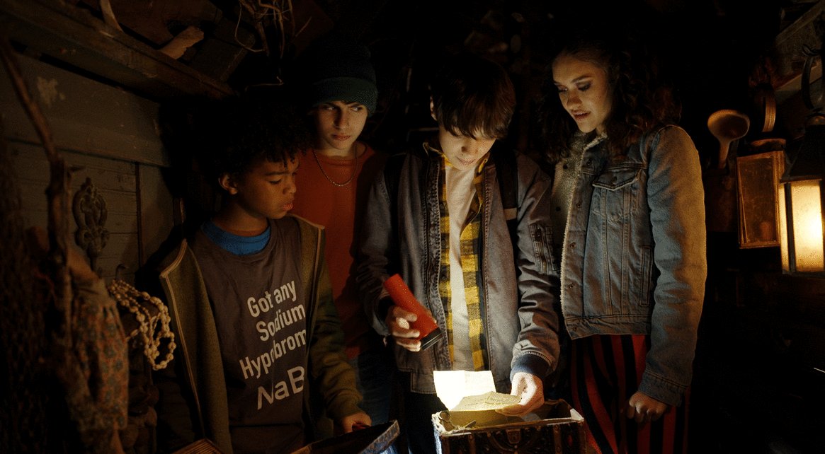 Photo from the movie Spirit Halloween