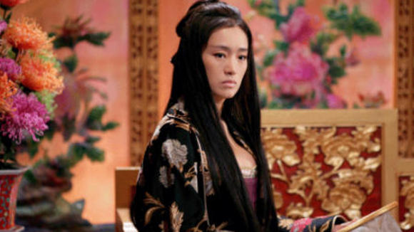 Photo from the movie Curse of the Golden Flower