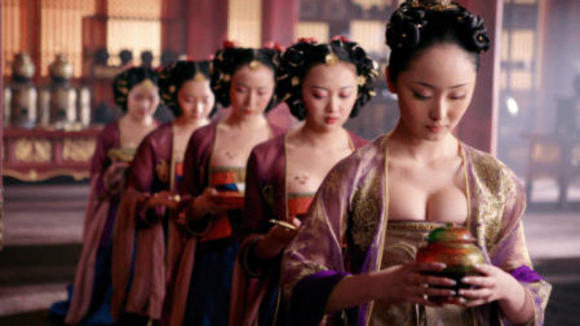 Photo from the movie Curse of the Golden Flower