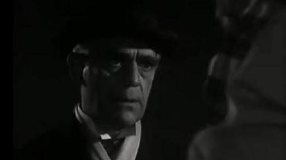 Photo from the movie Lured