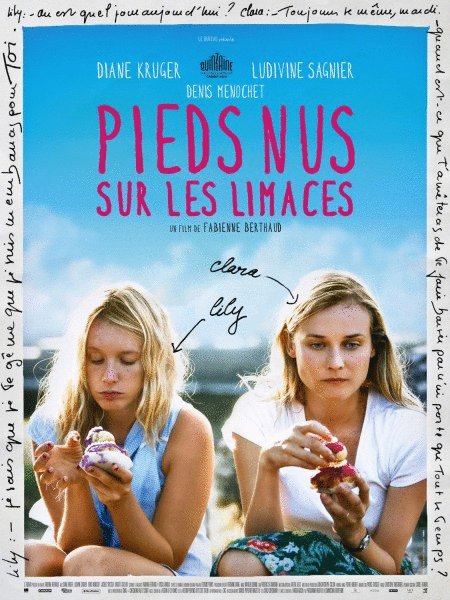 L'affiche du film Pieds nus sur les limaces [2010]