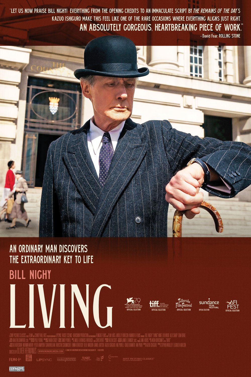 L'affiche du film Living [2022]