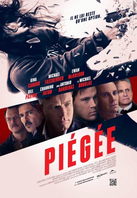 L'affiche du film Piégée [2011]
