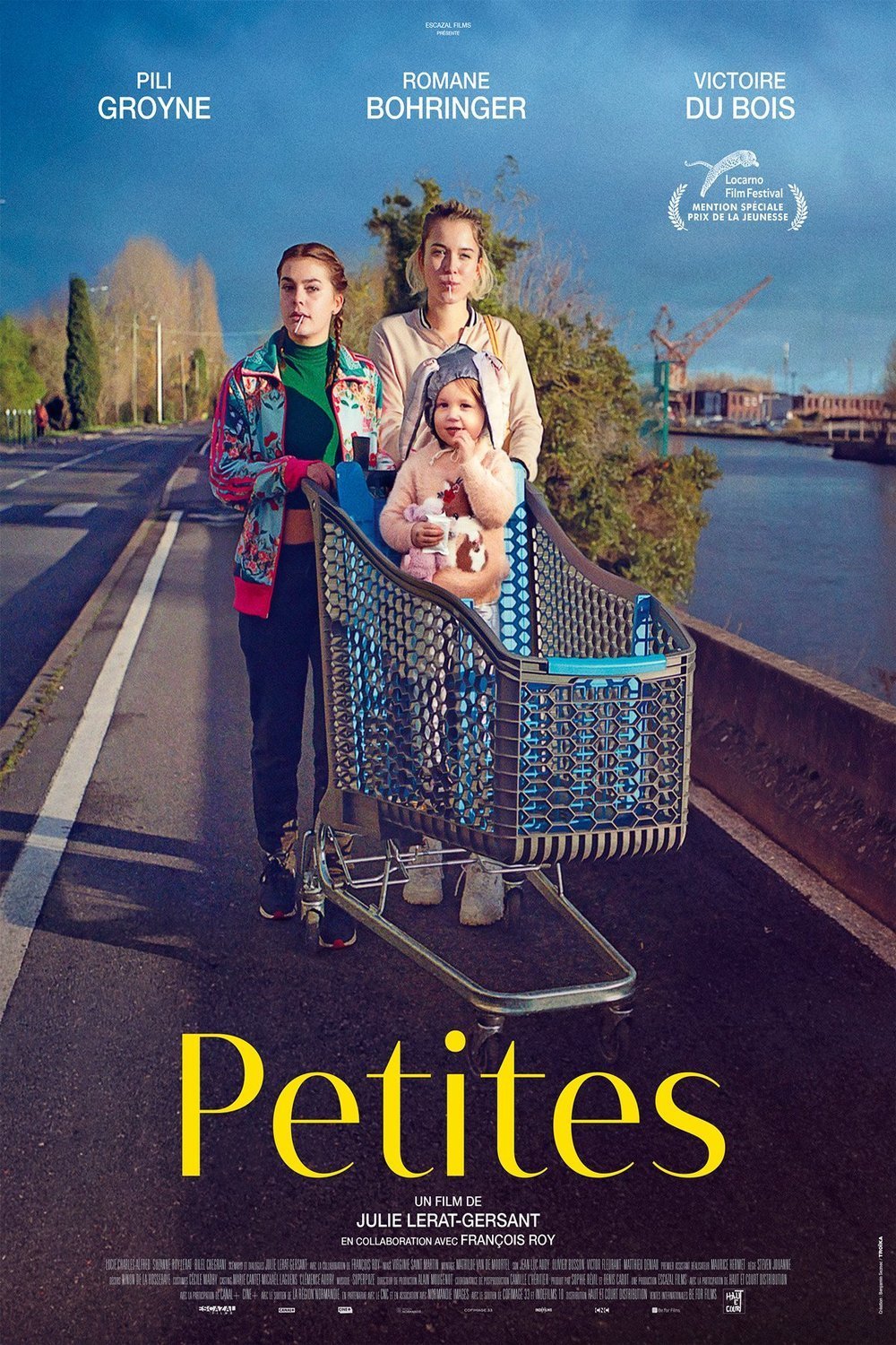 L'affiche du film Petites [2022]
